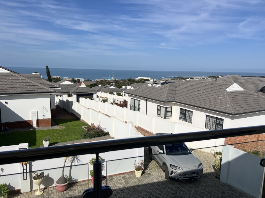 3 Bedroom Property for Sale in Jeffreys Bay Central Eastern Cape
